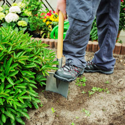 Outillage terrassement jardin