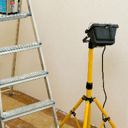 Projecteurs extérieurs et chantier