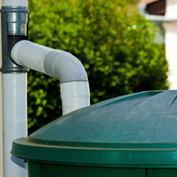 Récupérateurs d'eau de pluie et accessoires