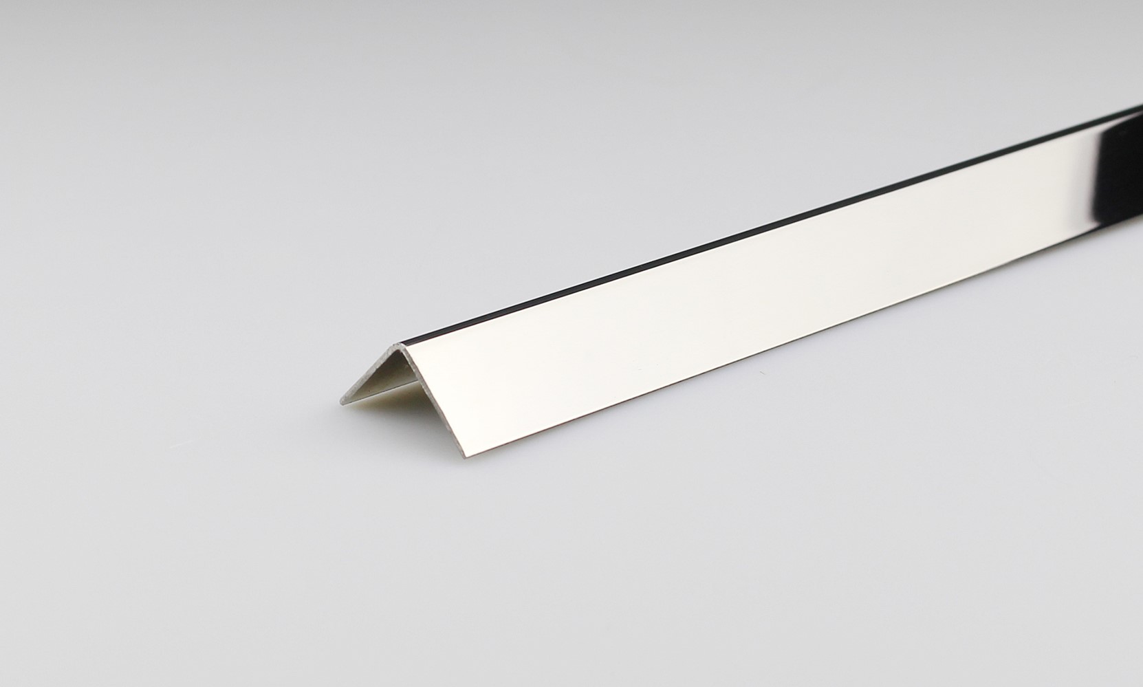 Cornière inox mm.15x15