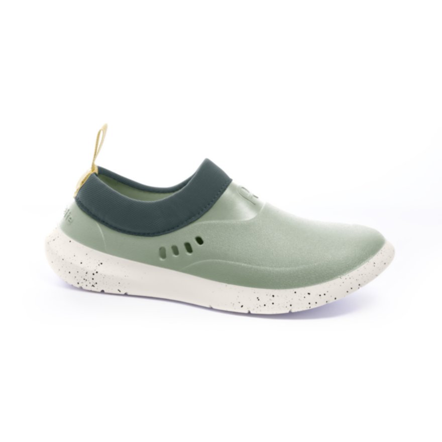 Chaussure Mix vert d'eau T.38    