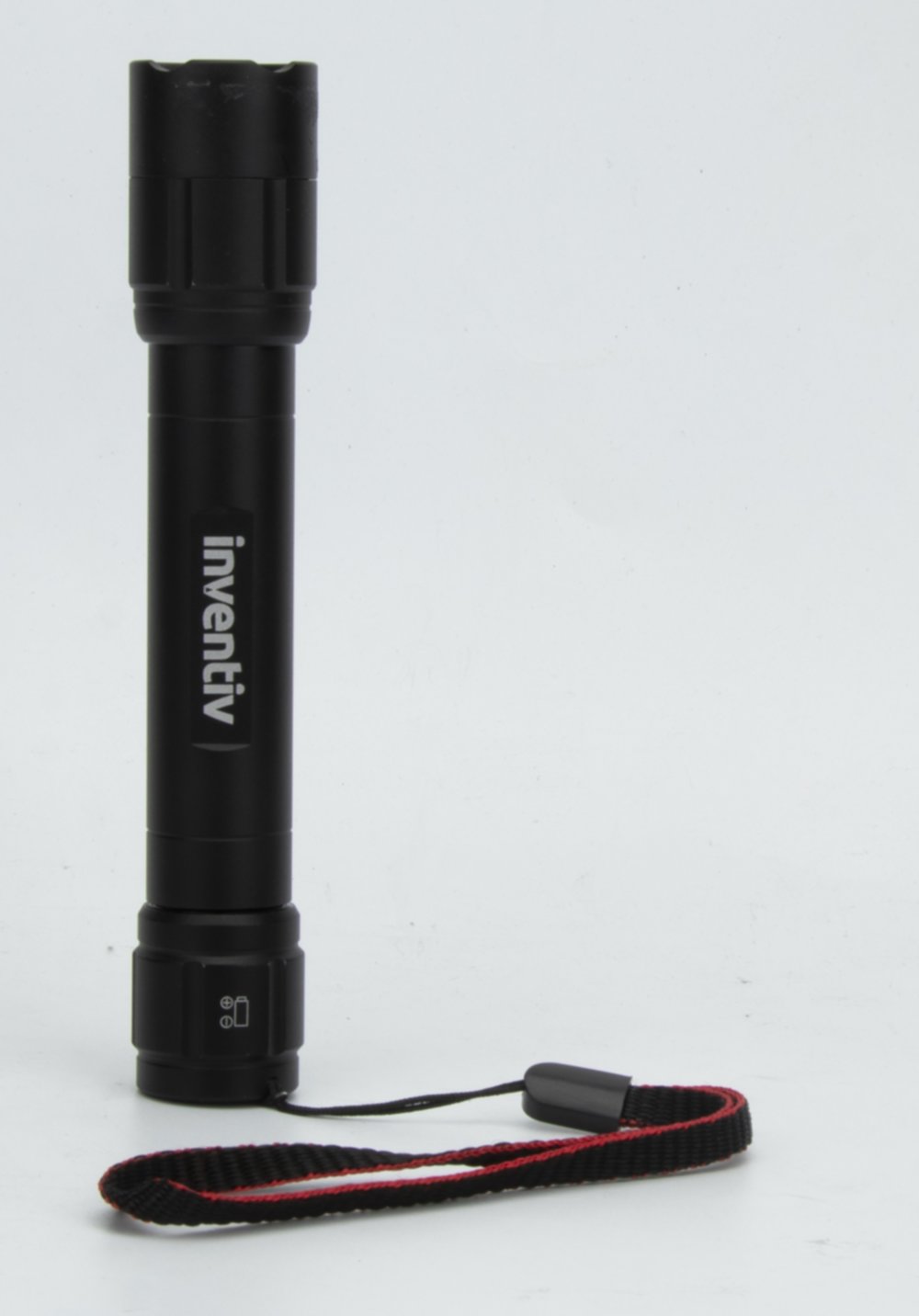 Lampe torche à piles LED IPX4 200 lumens - INVENTIV
