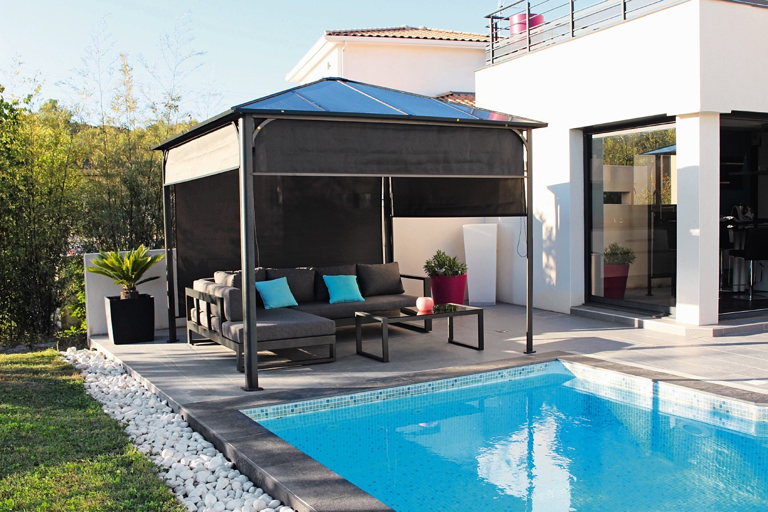 Tonnelle autoportante Idéal toit polycarbonate 3x3m - COULEURS DU MONDE