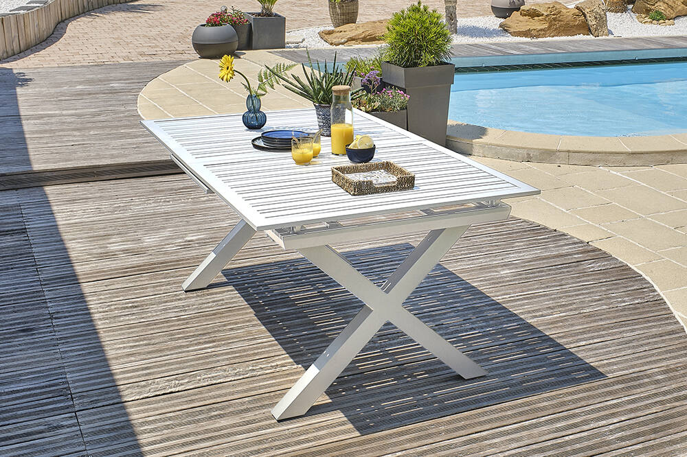 Table de jardin FLORIDE 180/240x100cm en aluminium Blanc avec rallonge automatique - DCB GARDEN