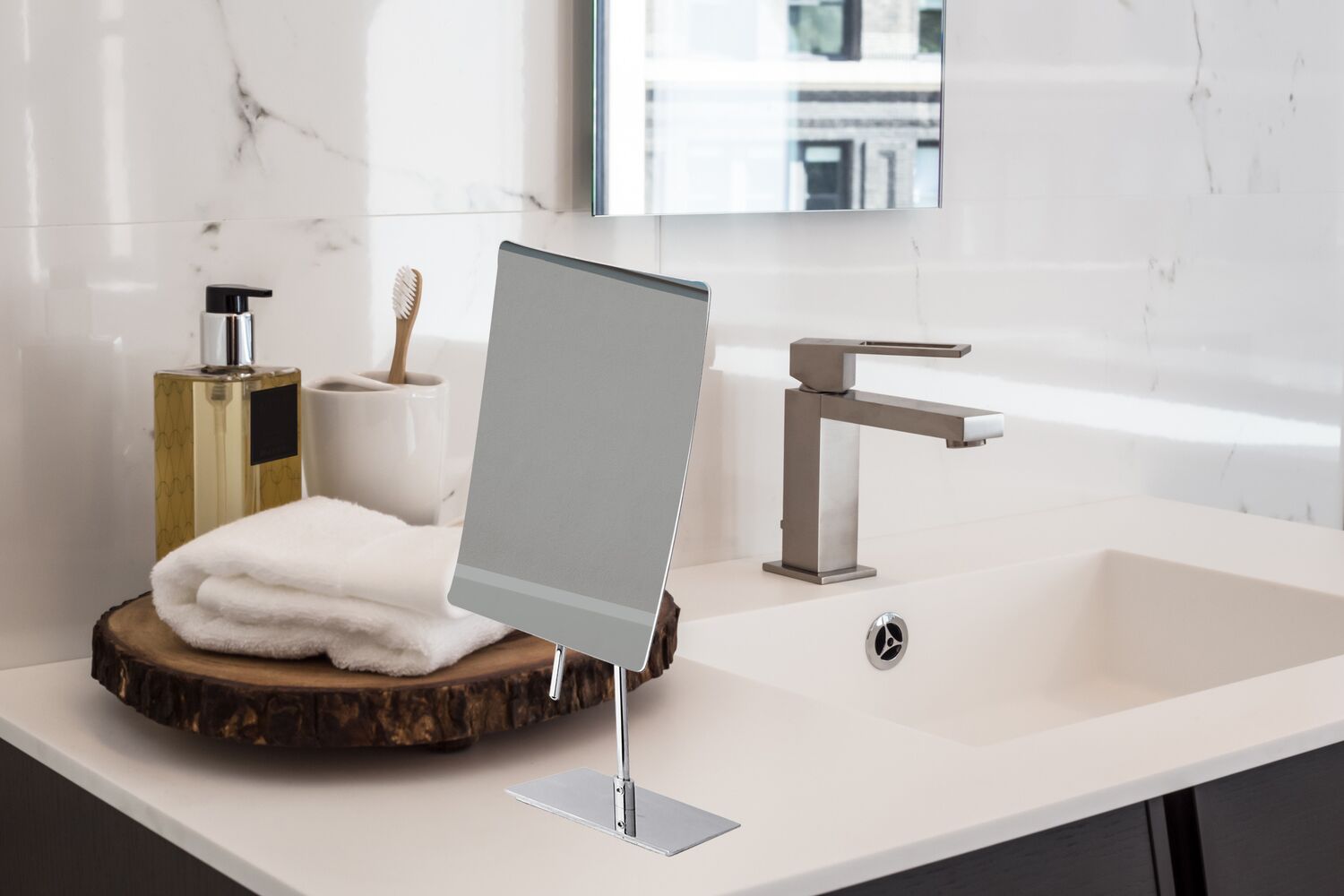 Miroir grossissant x5 chrome 21x13cm