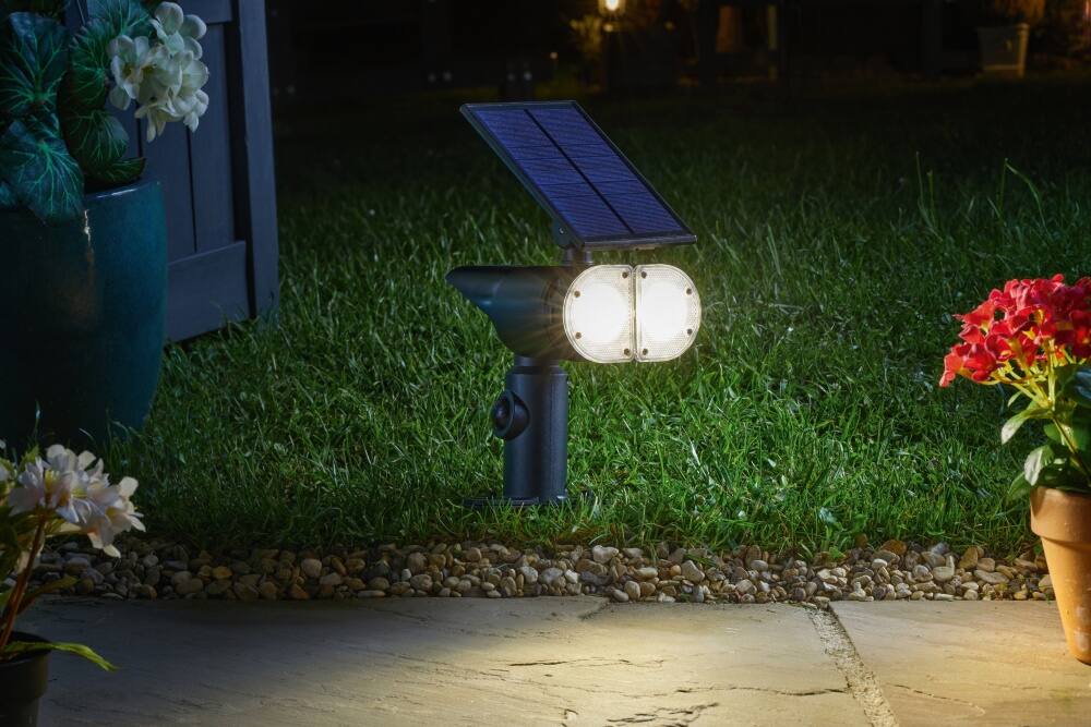 Spot solaire orientable 2 têtes 1000/50lm 16x10x6cm