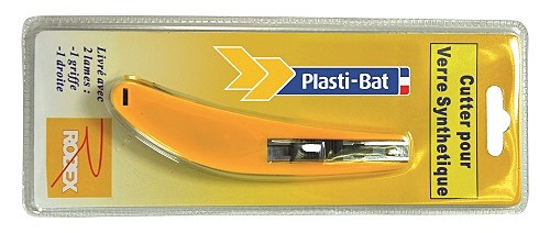 Cutter pour verre synthétique