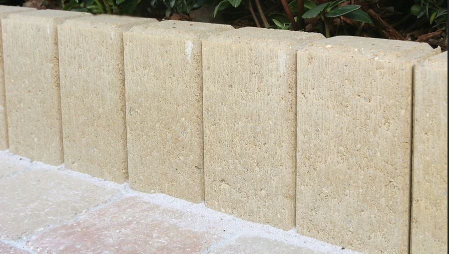 Bordure Renaissance - ton pierre - 50 x 20 x 6cm - MARLUX
