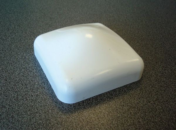 Lot de 5 chapeaux en pvc blanc pour poteau