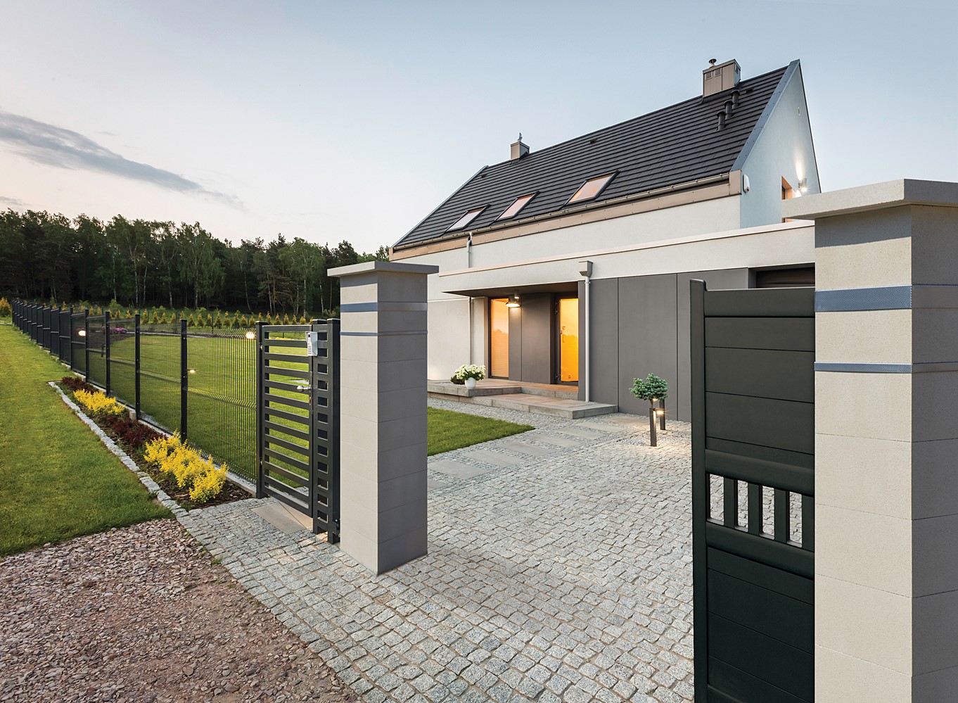 Kit de 2 piliers complets assya blanc - 2 inserts aspect damier, l.39 x l.39 x h.172 cm