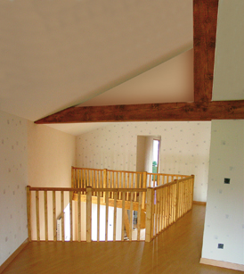 Balustrade sapin à fuseaux droits + 1 poteau