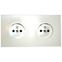 Prise 2P+T - LEGRAND