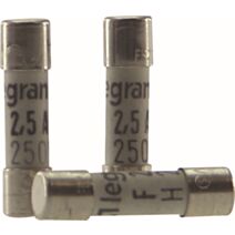 3 cartouches fusibles 2,5a 5x20