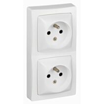 prises de courant avec terre x 2 appareillage saillie - LEGRAND