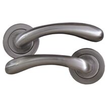 Poignées de porte sur rosaces Anita - B BEAUTY