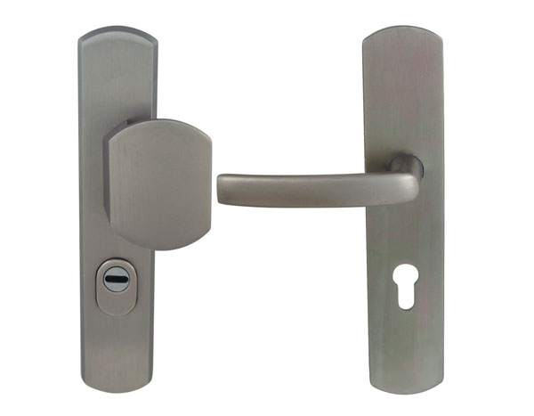 Bouton Palière et poignée sur plaque + protecteur cylindre - CHRISLIGNE