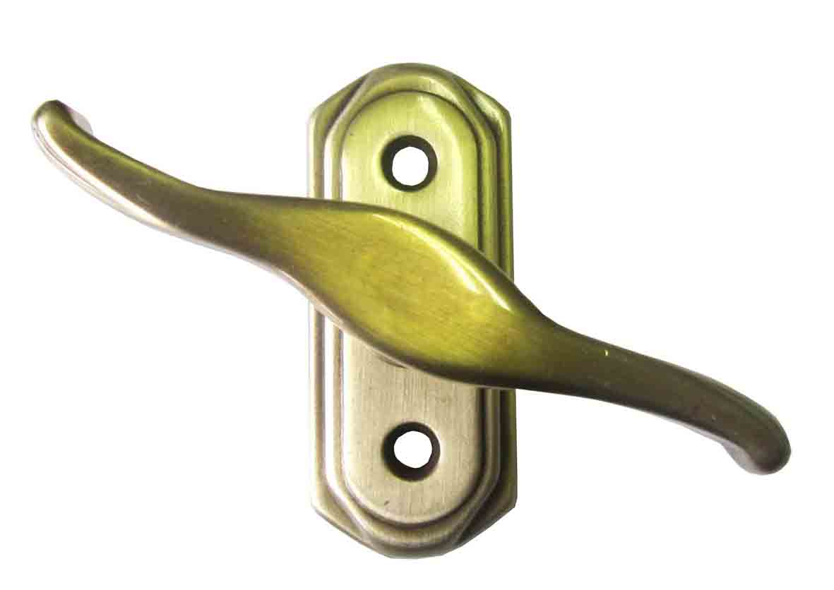 Crémone charleston laiton vieilli pour fenêtre - CHAINEY